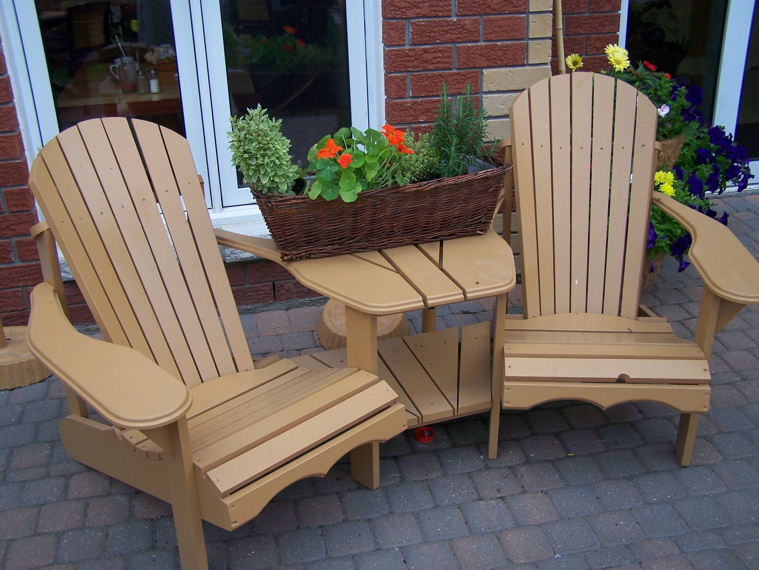 Adirondack-Chairs